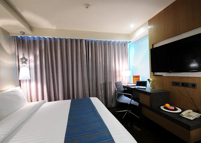 Citrus Sukhumvit 13 Nana By Compass Hospitality - Newly Renovated 4* Bangkok
