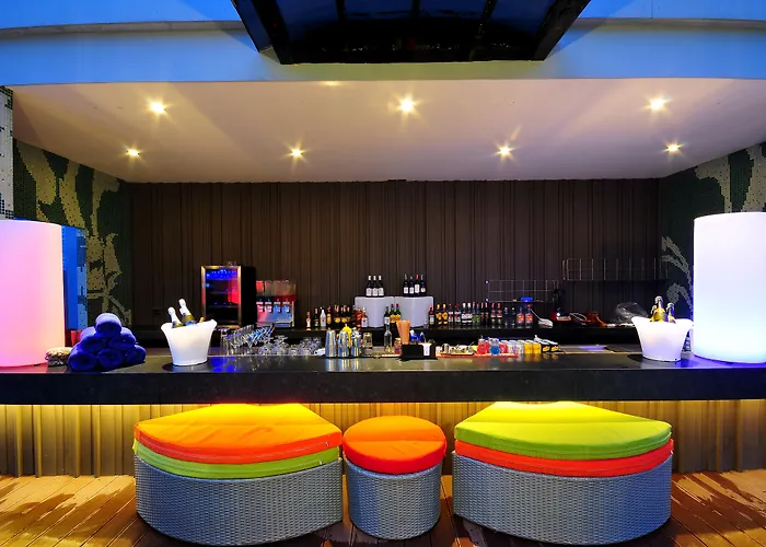 Citrus Sukhumvit 13 Nana By Compass Hospitality - Newly Renovated Hotel Bangkok