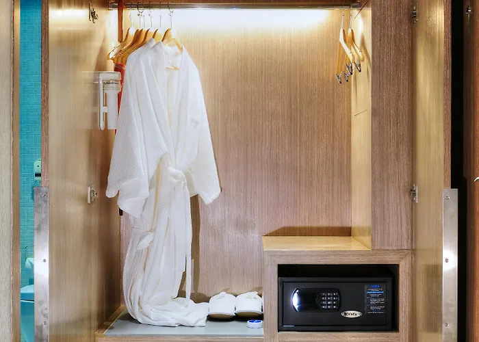 Citrus Sukhumvit 13 Nana By Compass Hospitality - Newly Renovated