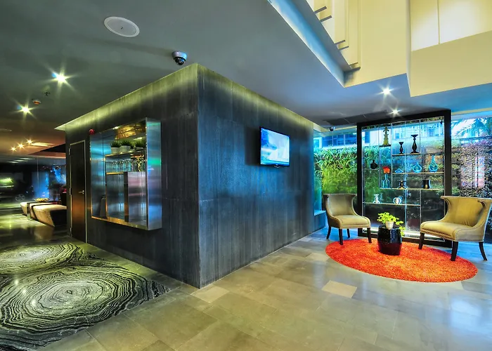 Hotel Citrus Sukhumvit 13 Nana By Compass Hospitality - Newly Renovated 4*