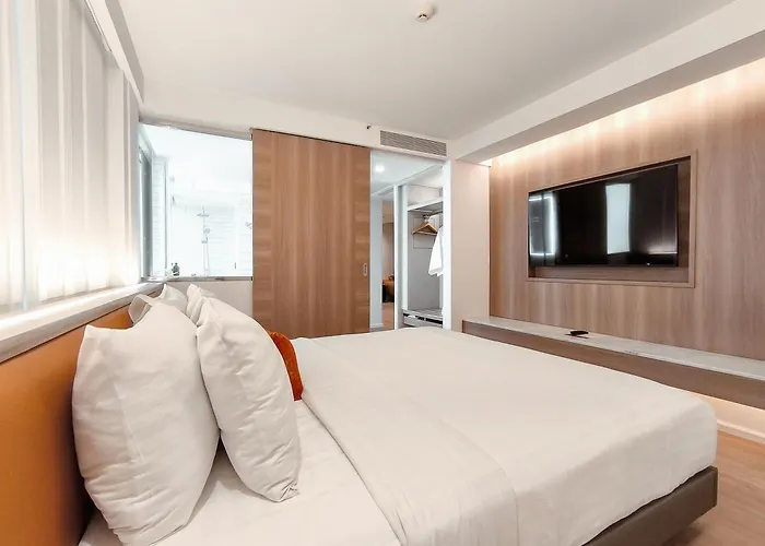 Citrus Sukhumvit 13 Nana By Compass Hospitality - Newly Renovated 4*