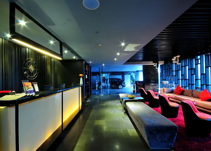 Citrus Sukhumvit 13 Nana By Compass Hospitality - Newly Renovated Hotel Bangkok