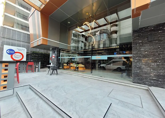 Citrus Sukhumvit 13 Nana By Compass Hospitality - Newly Renovated Hotel