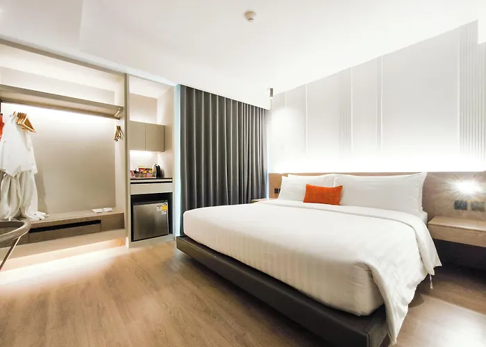 Citrus Sukhumvit 13 Nana By Compass Hospitality - Newly Renovated Hotel 4*
