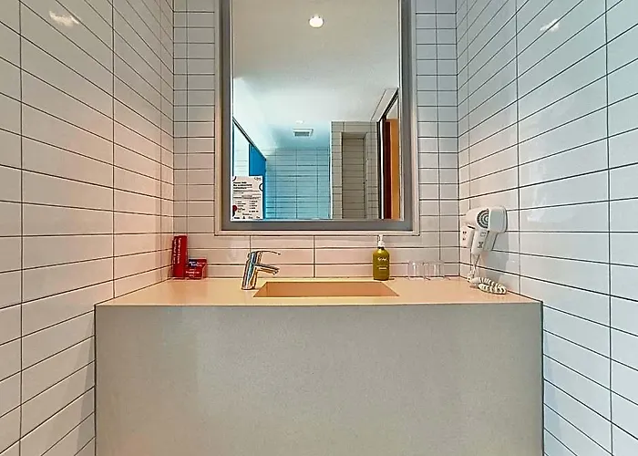 Citrus Sukhumvit 13 Nana By Compass Hospitality - Newly Renovated 4*