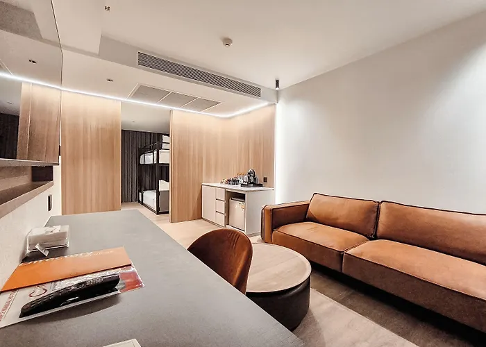 Citrus Sukhumvit 13 Nana By Compass Hospitality - Newly Renovated Bangkok