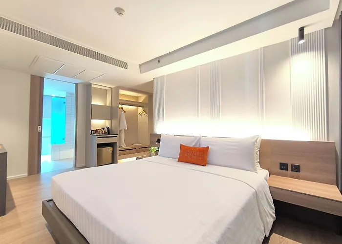Citrus Sukhumvit 13 Nana By Compass Hospitality - Newly Renovated
